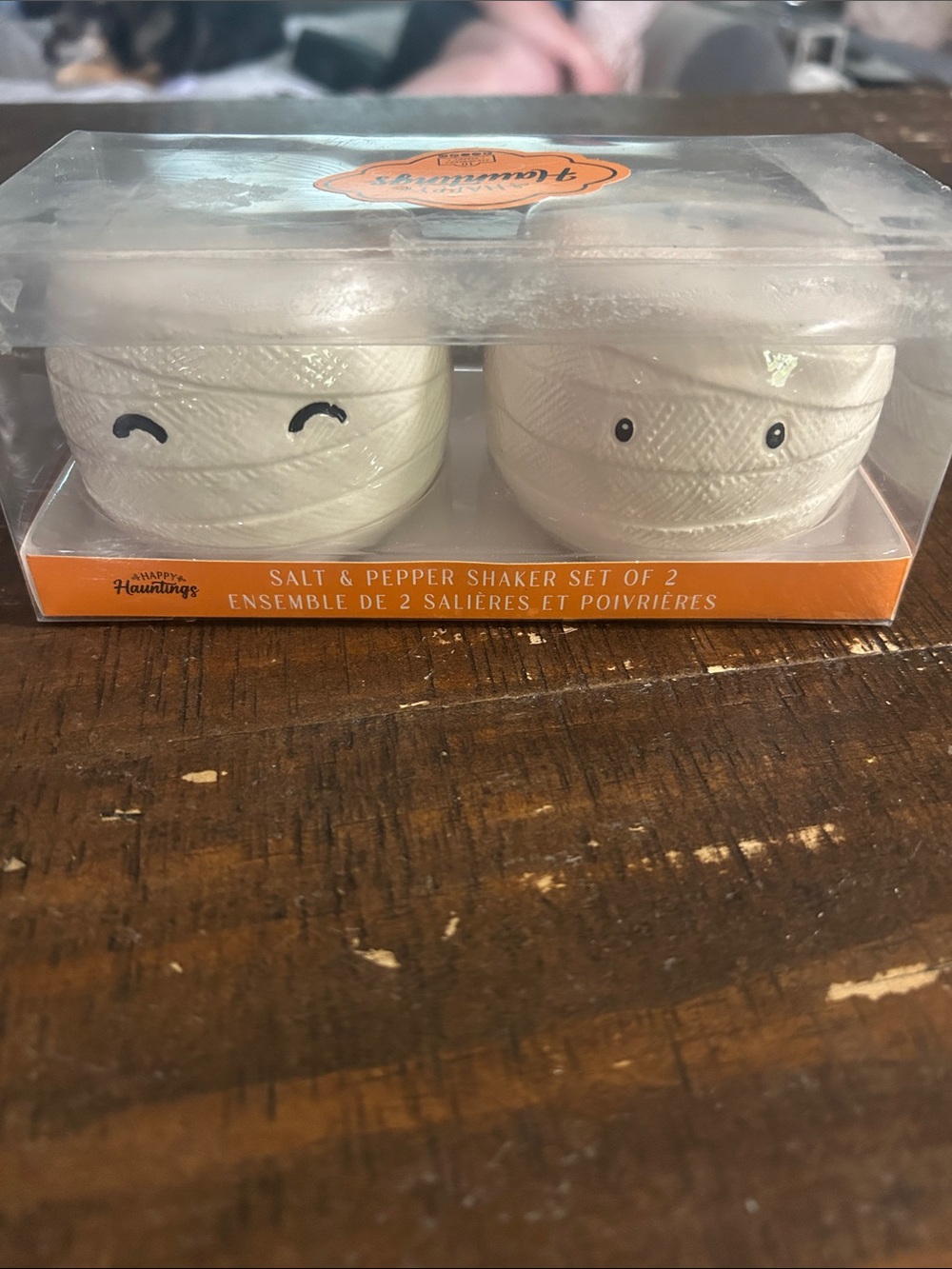 Happy Hauntings Cream Mummy Salt & Pepper Shaker Set NIB